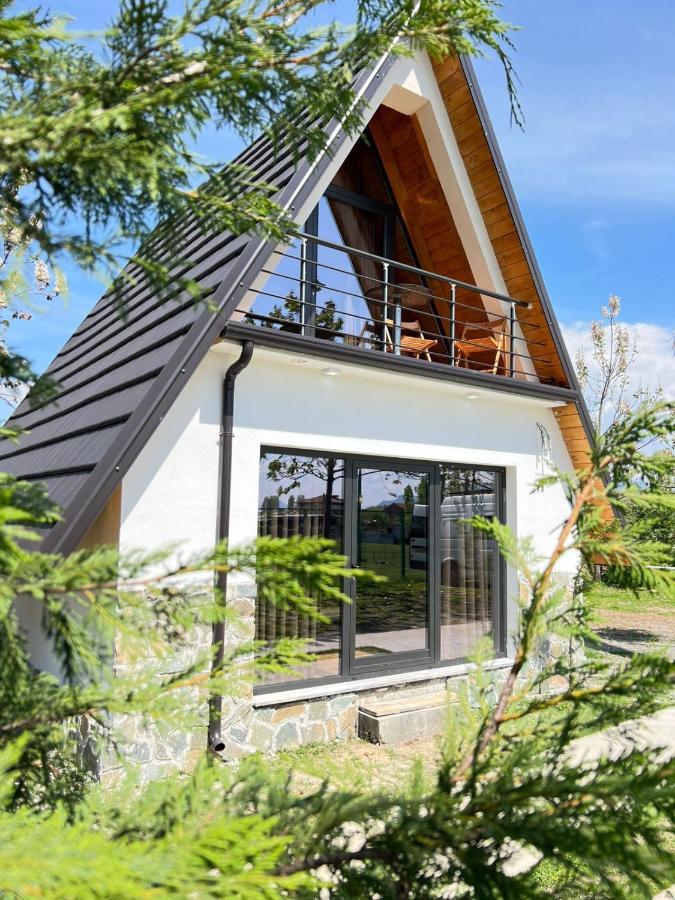 Windmill Shkodra Gesthouse Camping & Grill Екстериор снимка