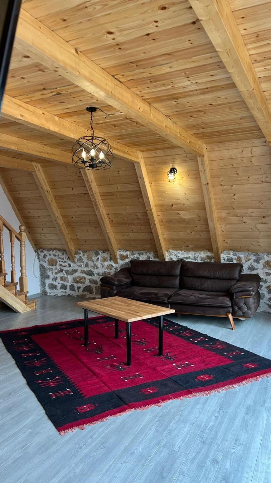 Windmill Shkodra Gesthouse Camping & Grill Екстериор снимка